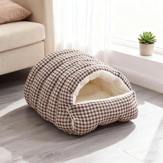 Winter Cozy Pet House